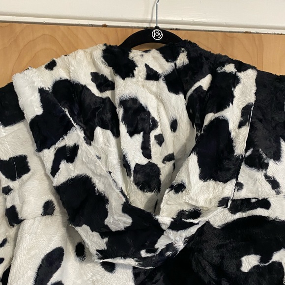 Scaasi Faux fur black and white patterned coat - Picture 4 of 7